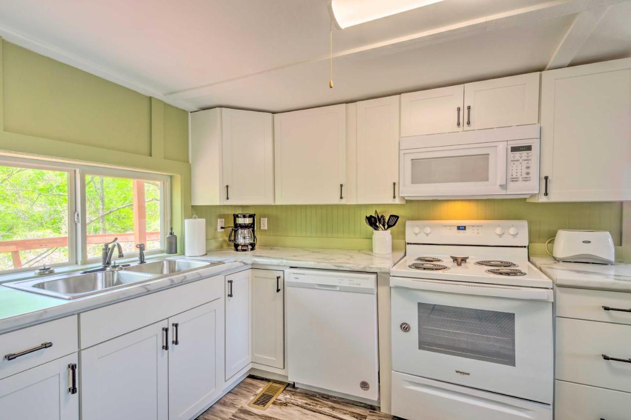 Stunning 2-Building Rental - Walk To Marina! Celina Eksteriør billede