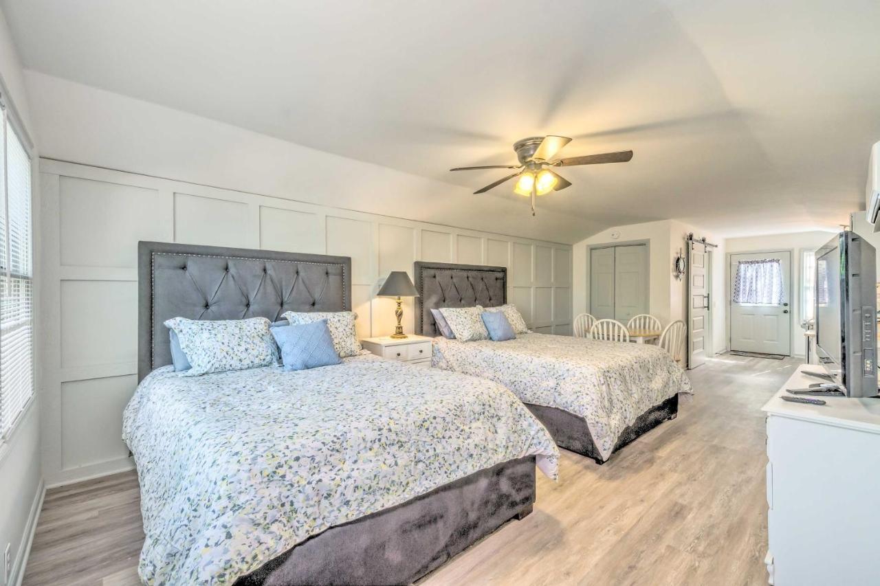 Stunning 2-Building Rental - Walk To Marina! Celina Eksteriør billede