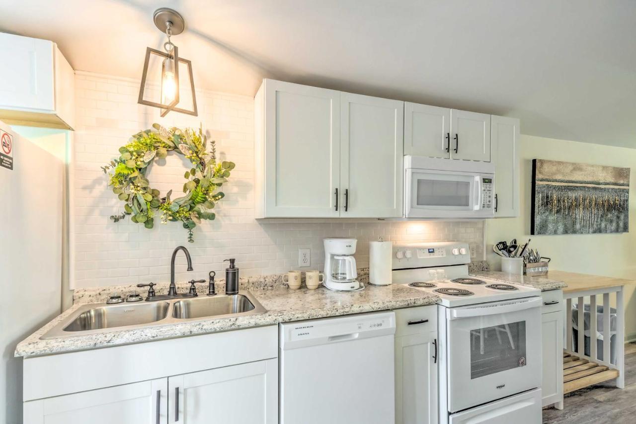 Stunning 2-Building Rental - Walk To Marina! Celina Eksteriør billede